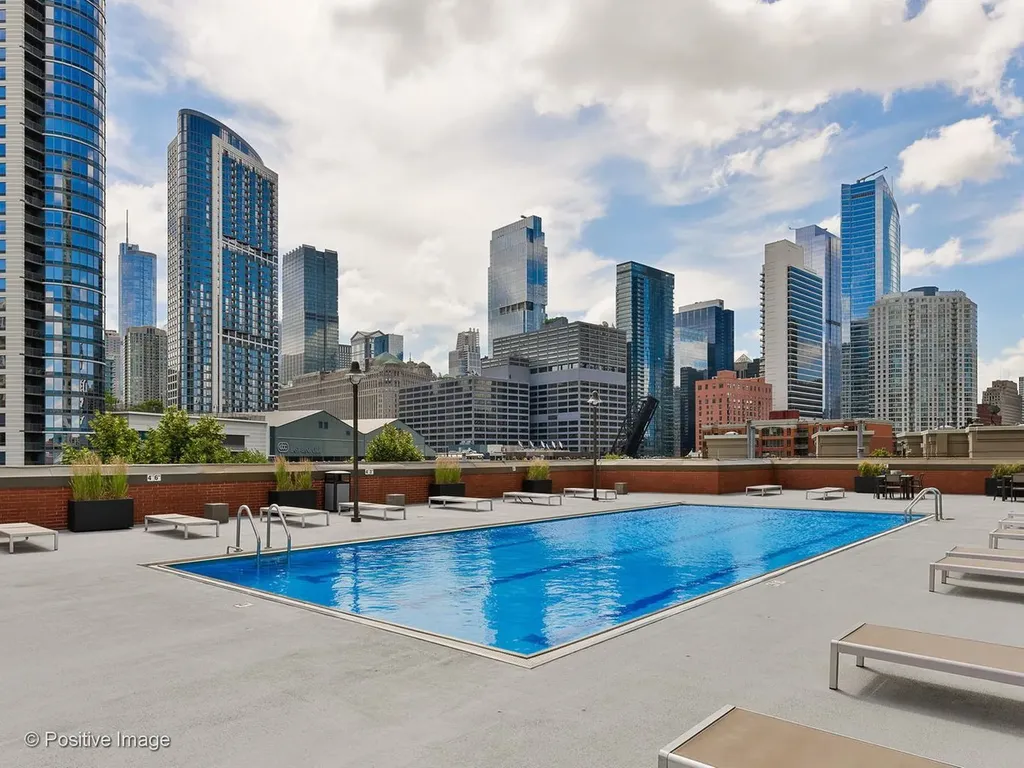 501 North Clinton Street Chicago IL 60654