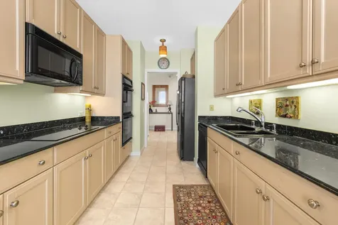 501 North Clinton Street Chicago IL 60654
