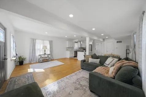 4636 Custer Avenue Brookfield IL 60513