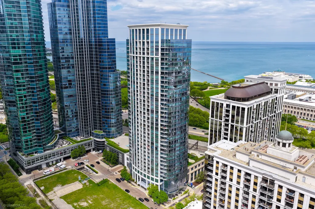 1235 South Prairie Avenue Chicago IL 60605