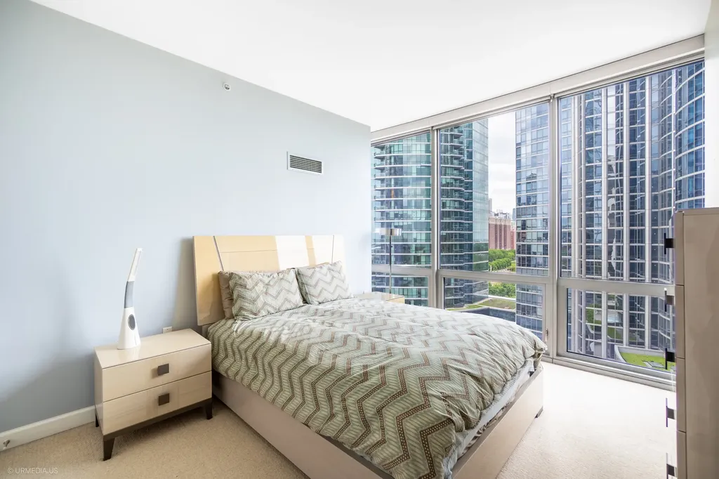 1235 South Prairie Avenue Chicago IL 60605