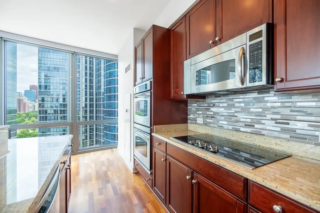 1235 South Prairie Avenue Chicago IL 60605