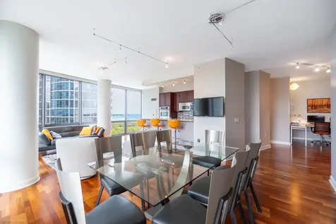 1235 South Prairie Avenue Chicago IL 60605