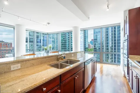 1235 South Prairie Avenue Chicago IL 60605