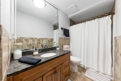 220 Pfaff Drive Frankfort IL 60423