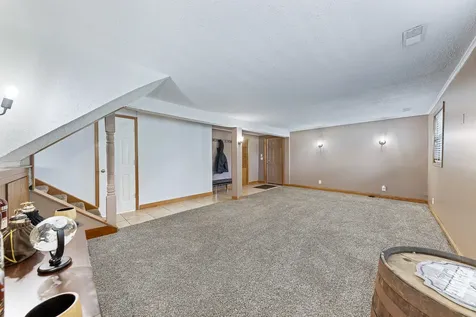 220 Pfaff Drive Frankfort IL 60423