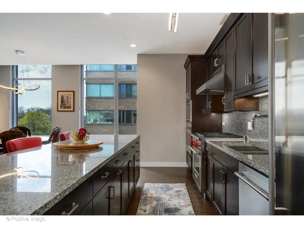 540 West Webster Avenue Chicago IL 60614