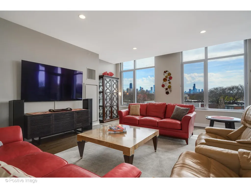 540 West Webster Avenue Chicago IL 60614