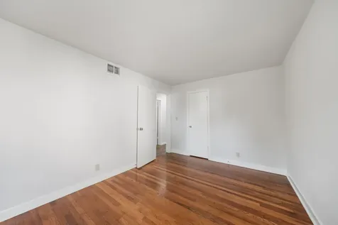 313 East Pembroke Street Tuscola IL 61953