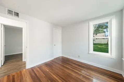 313 East Pembroke Street Tuscola IL 61953