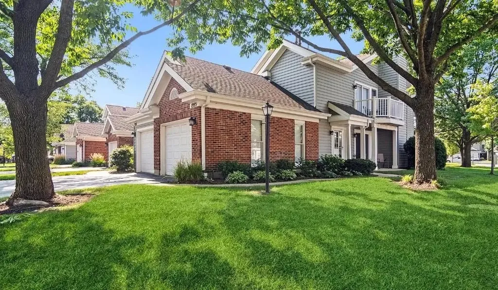1955 North Stillwater Road Arlington Heights IL 60004