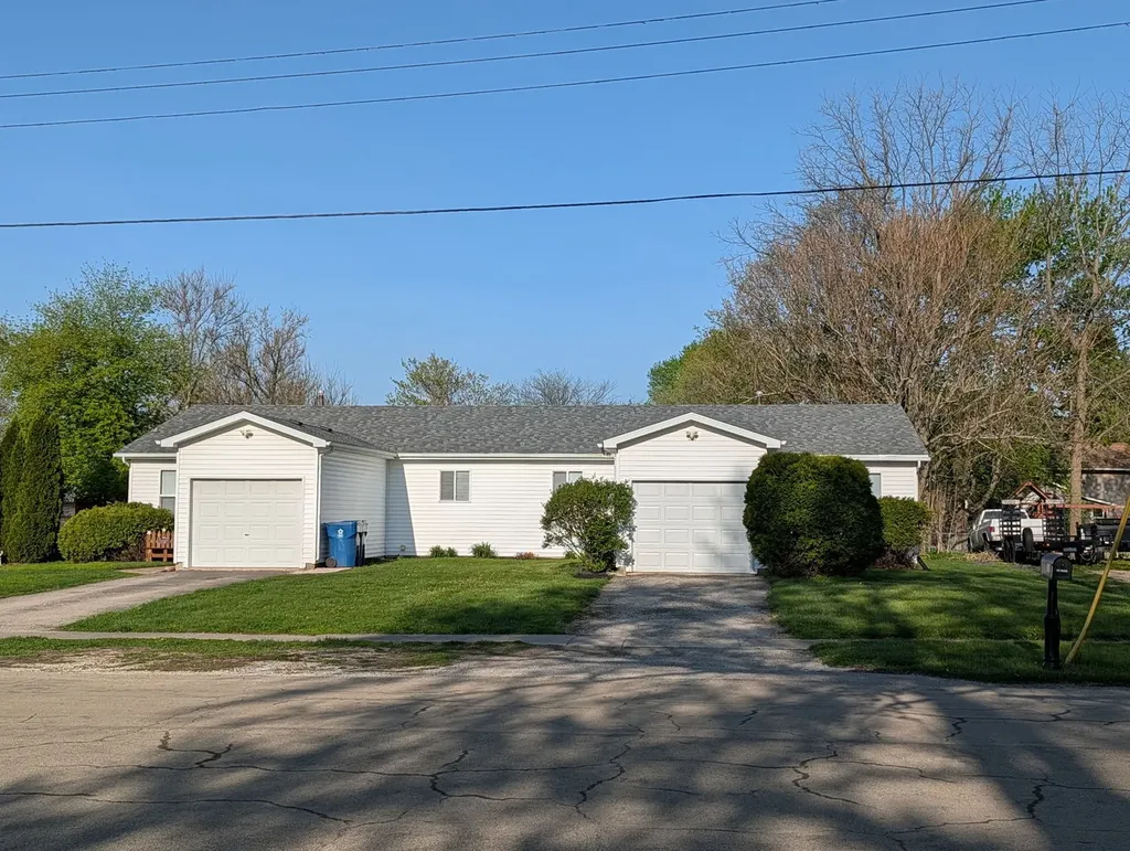 516-520 Stilson Street Earlville IL 60518