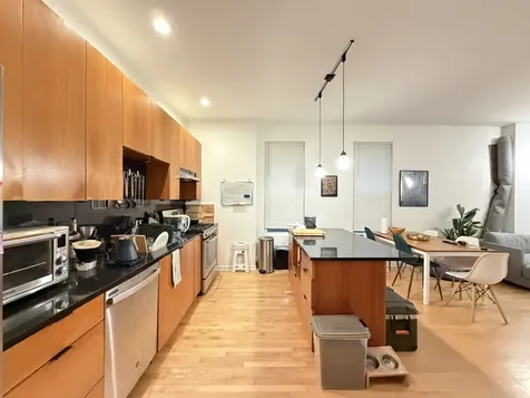 1407 North Wicker Park Avenue Chicago IL 60622