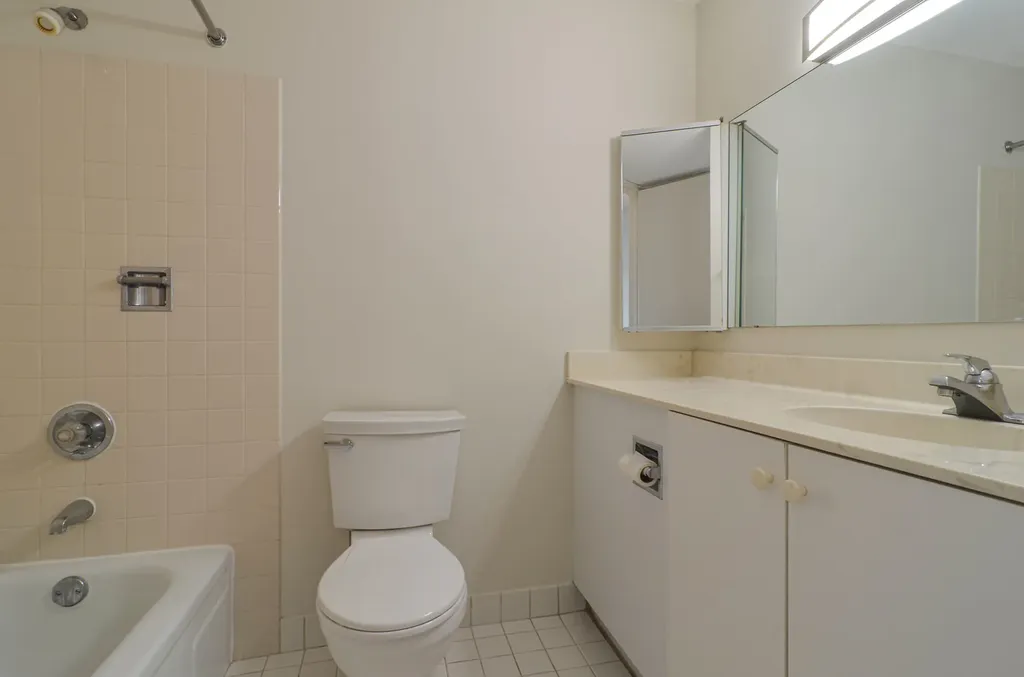 405 North Wabash Avenue Chicago IL 60611