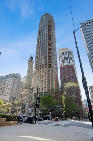 800 North Michigan Avenue Chicago IL 60611