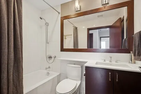 800 North Michigan Avenue Chicago IL 60611
