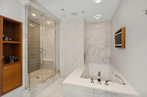 800 North Michigan Avenue Chicago IL 60611