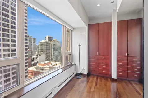 800 North Michigan Avenue Chicago IL 60611