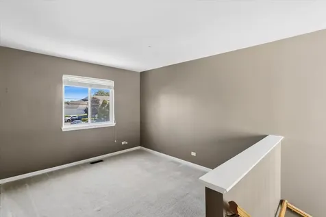 2010 Orchard Lane Carpentersville IL 60110
