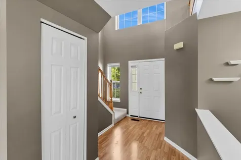 2010 Orchard Lane Carpentersville IL 60110