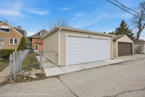 3820 Wesley Avenue Berwyn IL 60402