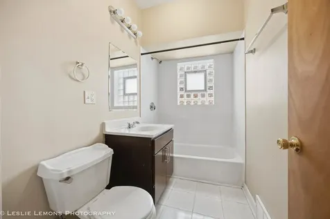 3820 Wesley Avenue Berwyn IL 60402