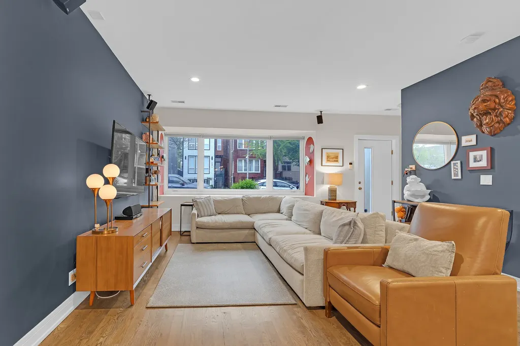 3573 West Wabansia Avenue Chicago IL 60647