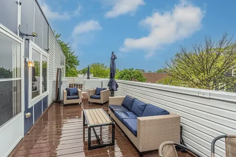 3573 West Wabansia Avenue Chicago IL 60647