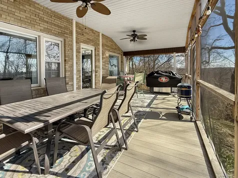 897 Tomahawk Drive Oregon IL 61061