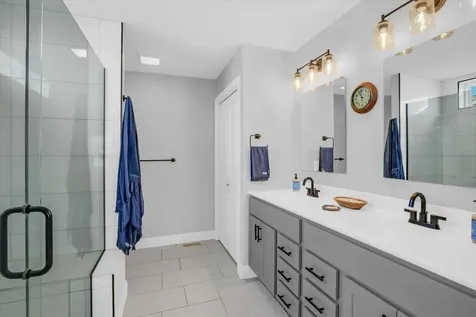 1709 Littlefield Lane Mahomet IL 61853