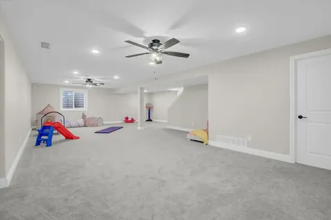 1709 Littlefield Lane Mahomet IL 61853