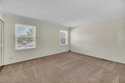 1100 Lockwood Drive Buffalo Grove IL 60089