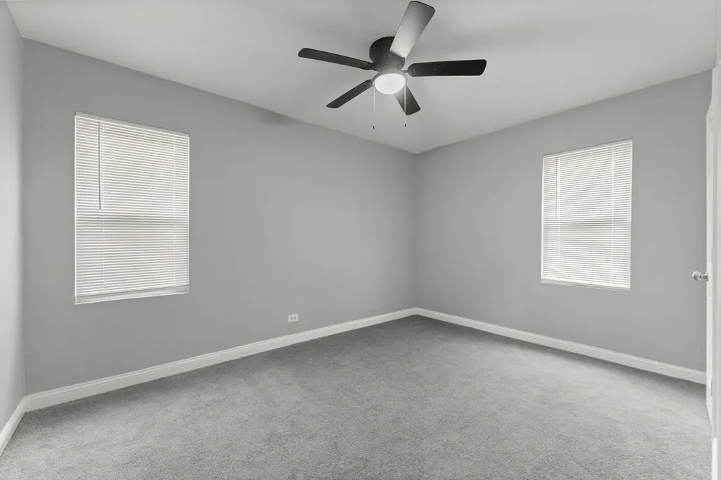 12044 South Perry Avenue Chicago IL 60628