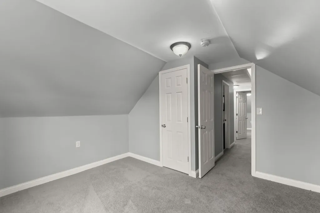 12044 South Perry Avenue Chicago IL 60628