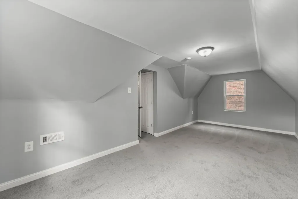 12044 South Perry Avenue Chicago IL 60628