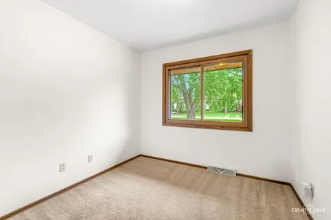 1483 Nova Road Lake Holiday IL 60548