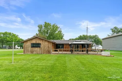 1483 Nova Road Lake Holiday IL 60548
