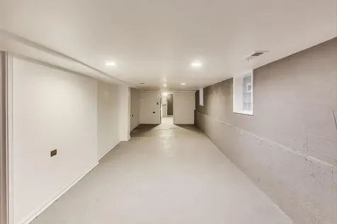 1117 West 57th Street Chicago IL 60621
