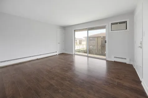 18318 Exchange Avenue Lansing IL 60438