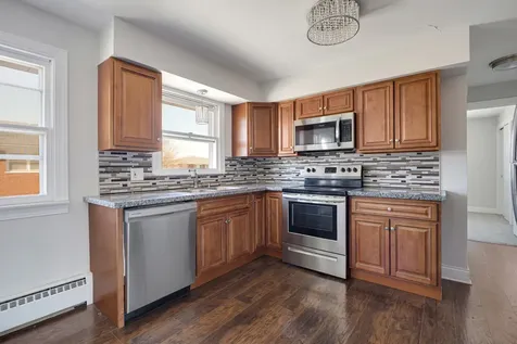 18318 Exchange Avenue Lansing IL 60438