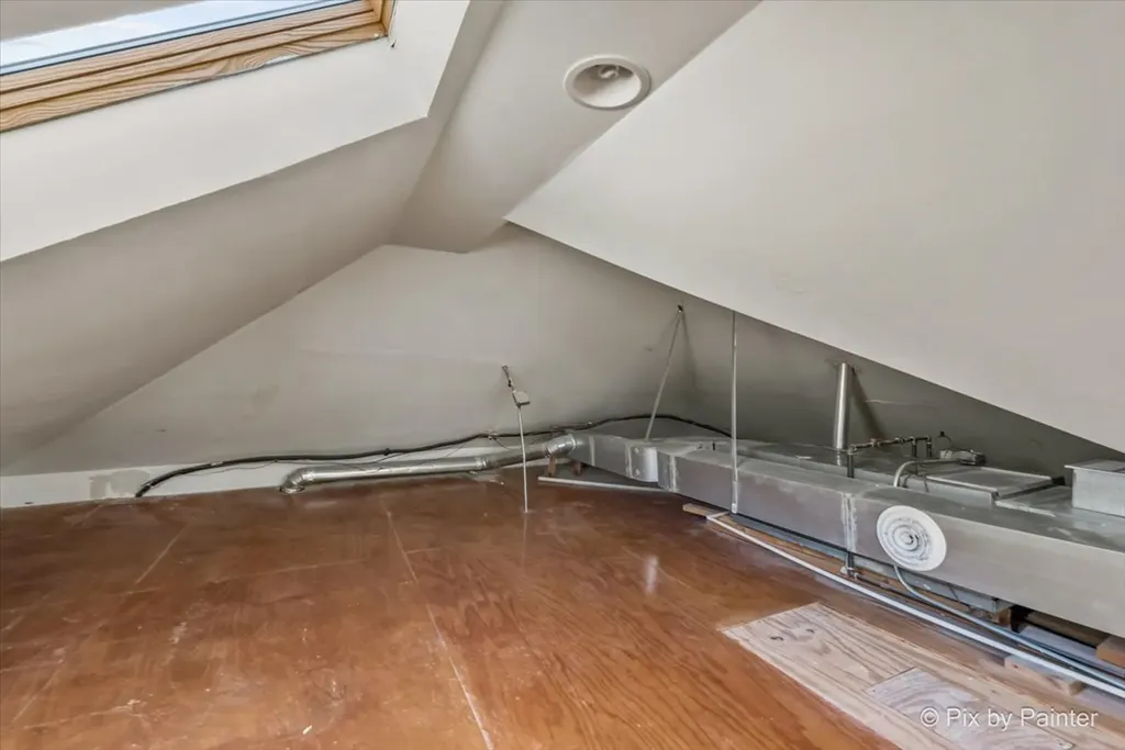 4827 North Harding Avenue Chicago IL 60625