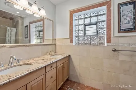4827 North Harding Avenue Chicago IL 60625