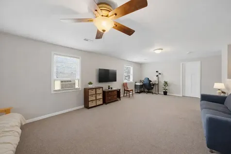 1222 Grove Street Aurora IL 60505