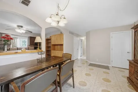 1222 Grove Street Aurora IL 60505