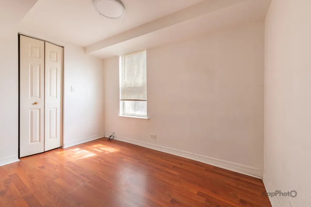 958 North Honore Street Chicago IL 60622
