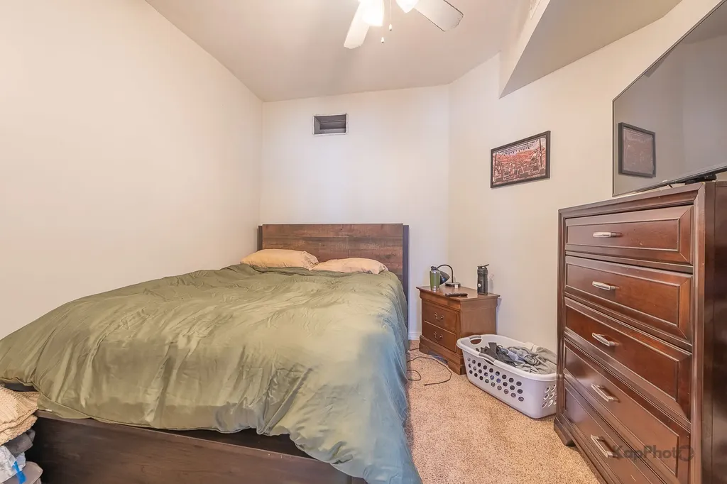 958 North Honore Street Chicago IL 60622