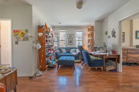 958 North Honore Street Chicago IL 60622