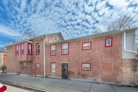 958 North Honore Street Chicago IL 60622