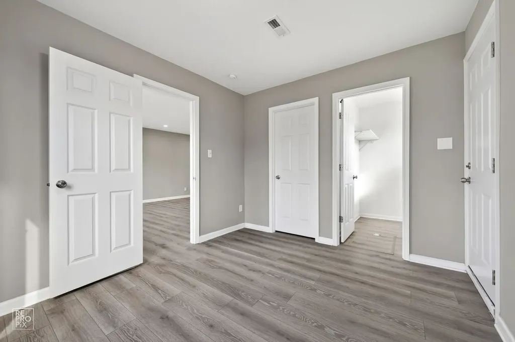 4680 West 83rd Street Chicago IL 60652