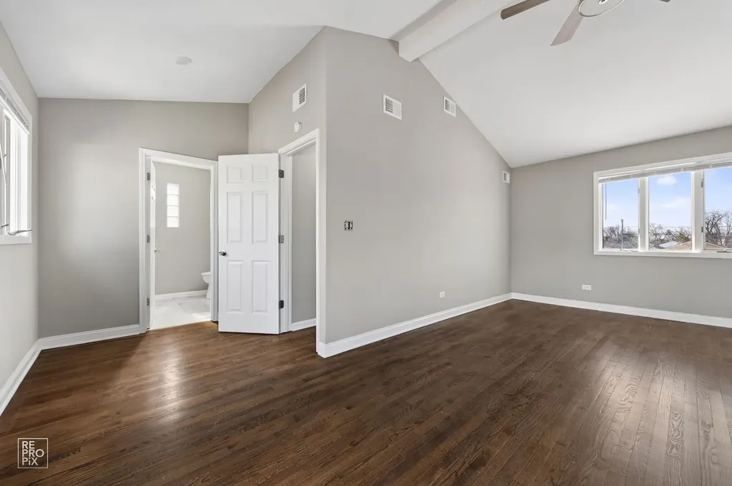 4680 West 83rd Street Chicago IL 60652